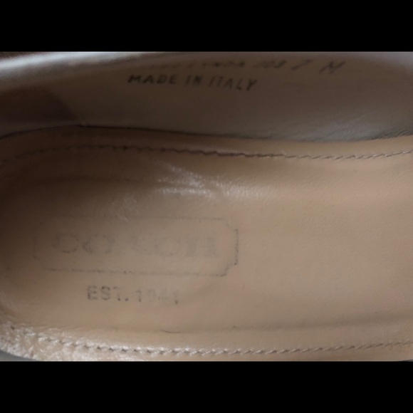 COACH Authentic in Fine Italian Leather - Picture 4 of 7